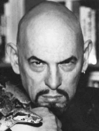 Anton Szandor La Vey – Autorenfoto