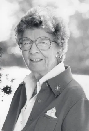 Grace F. Knoche – Autorenfoto
